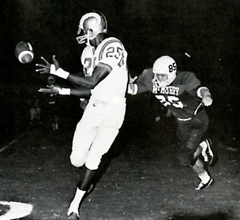 Don Burrell, photo 1
