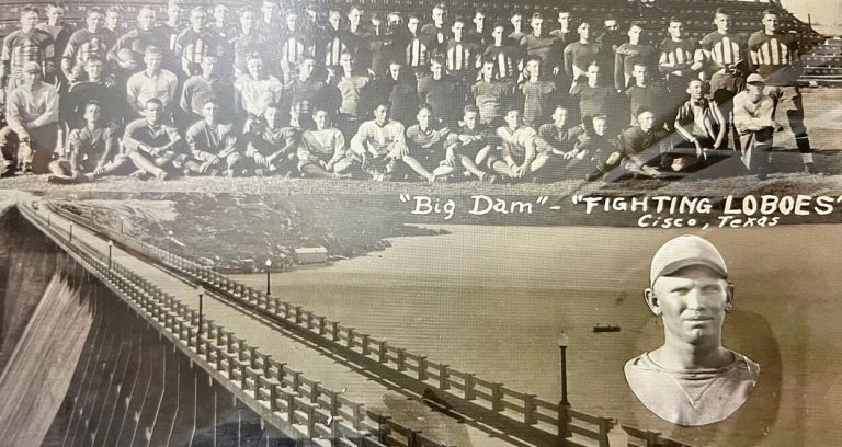 Weldon B. Chapman coached Cisco: vintage Big Dam Fighting Loboes team panorama with a portrait inset