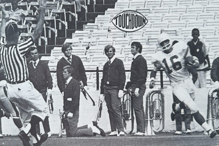 Pat Kelly, photo 1